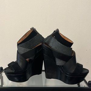 LAMB Platform Wedges